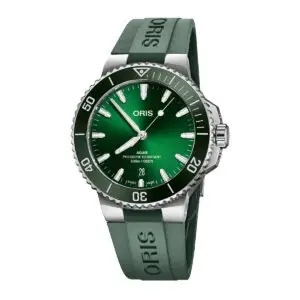 Oris Aquis Date 41.5 mm con esfera verde y correa de caucho verde