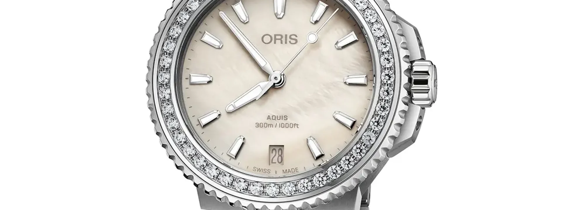 Oris Aquis Date Diamonds con esfera clara y brazalete de acero
